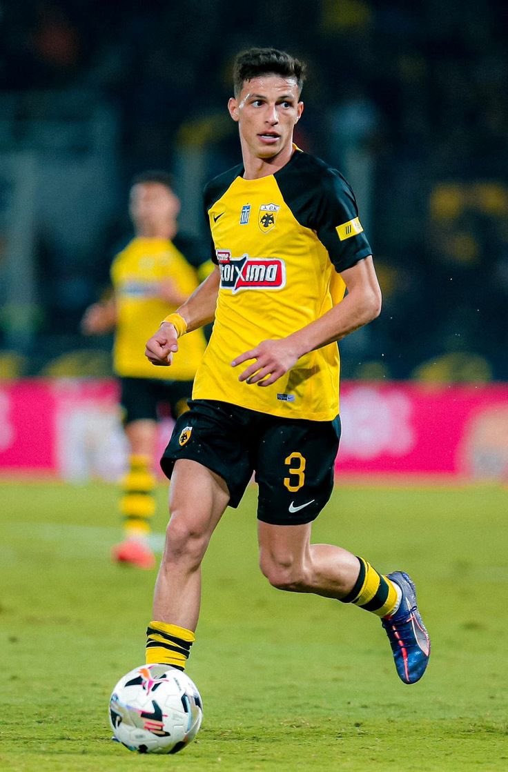 MANTALIAKOS's tweet photo. 🚨 Florentino Pérez: “The official €150m bid will NOT be for Stavros Pilo. It’s not him”. ❌

#aekfc https://t.co/rWSAz68S9p