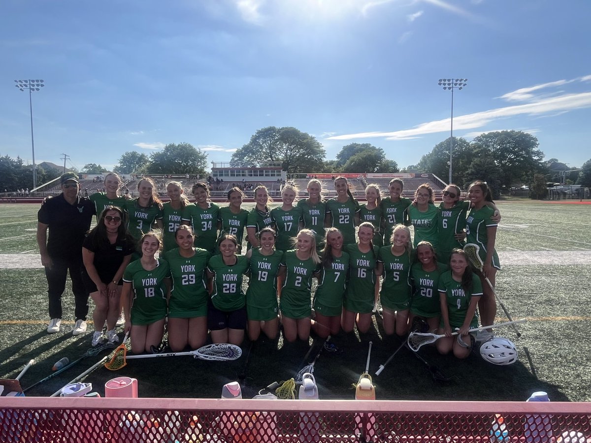 YorkAthletics's tweet photo. 🏆 Girls Lacrosse is headed to the Championship Game! The Dukes defeated Marist 17-6 in the State Semifinals and will play for the title on Saturday at noon at Hinsdale Central against Loyola. One more game—let’s go, Dukes! 💚🥍 #YorkPride #StateFinals https://t.co/lMEvyOwHzo