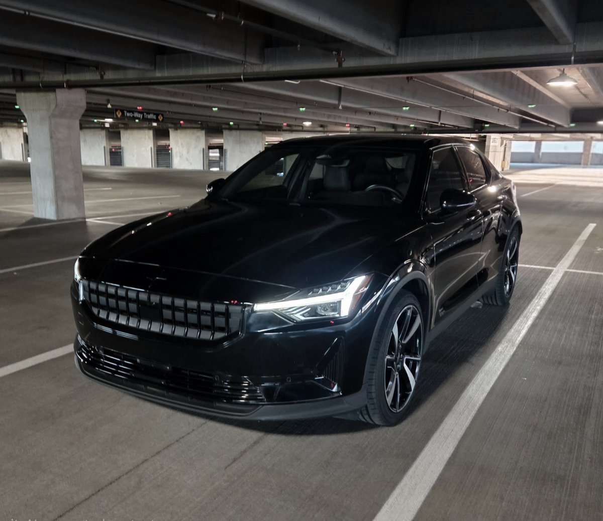 KyTyger's tweet photo. Sona vs what you drive!

2022 Polestar 2
(Im getting a 2023 soon) https://t.co/DSWuCvgzt1