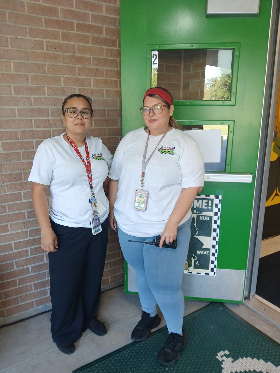 SJonesCounselor's tweet photo. "Curtain Up" on our 1st week of Summer Cool @ElementaryHogg !
@DisdELO 
#SummerCool2026
#SnapAndShareThursday
#ExtendedLearning
#DISDELO
@CounselingDISD https://t.co/omSF8XX1pt