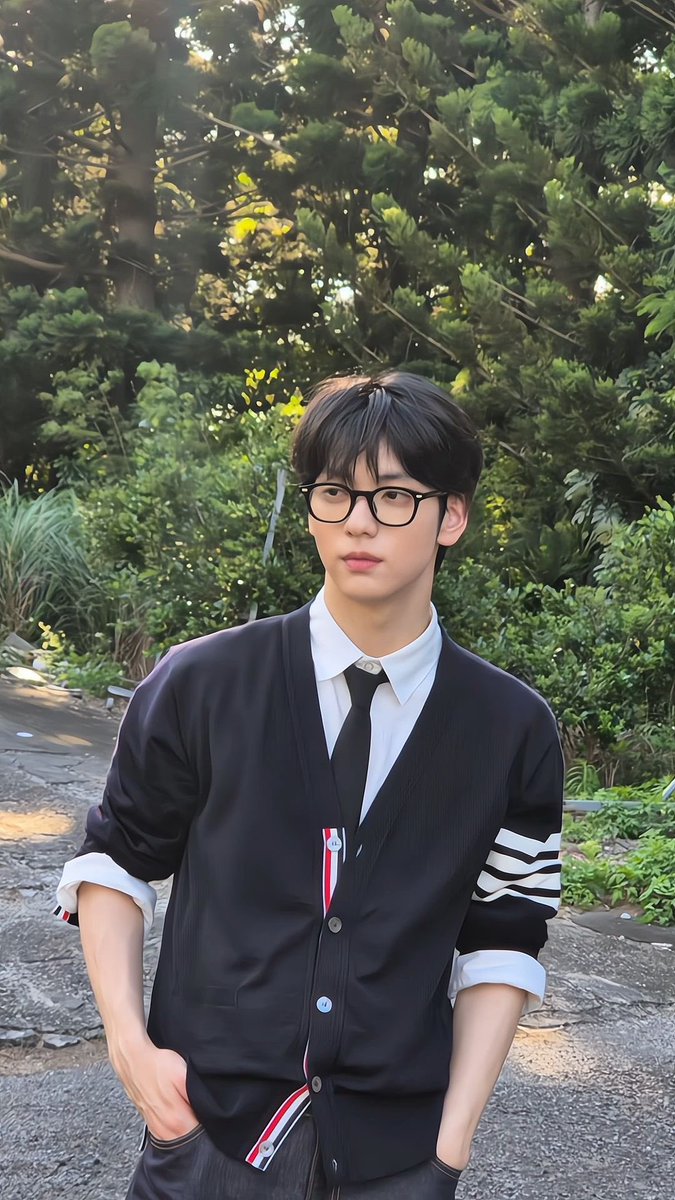 ℂ𝕠𝕟𝕗𝕖𝕤𝕤 𝕤𝕥𝕒𝕥𝕚𝕠𝕟 ᥫ᭡. LIMIT 😭 tweet media