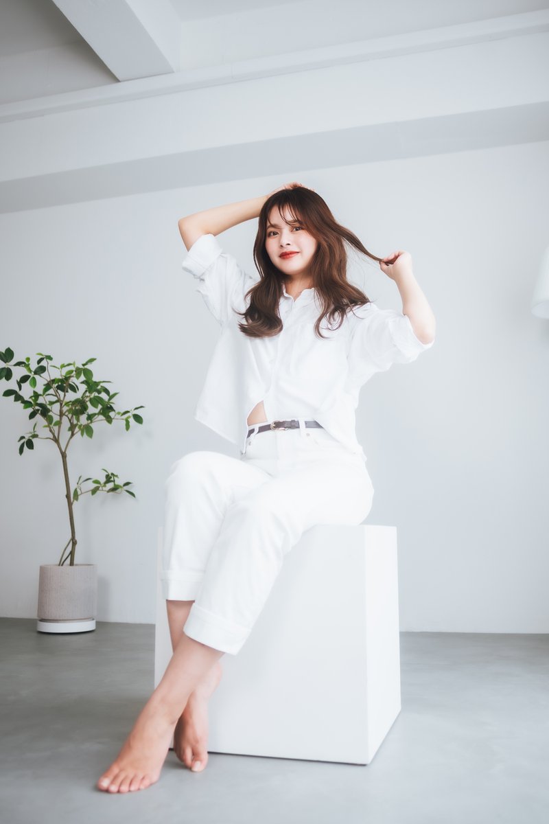 tetsuya_sugiyam's tweet photo. model : みやびさん @chokkomiiyabi

lens : MINOLTA AF ZOOM 28-70mm F2.8
lighting : #NANLITE FC-500B / #Phottix Raja Quick-Folding Softbox 85cm
location : studio Atchoum @studio_atchoum

#ポートレート #portrait #オールドレンズ
#studioAtchoum #スタジオアチューム https://t.co/Dwa31TeNk6