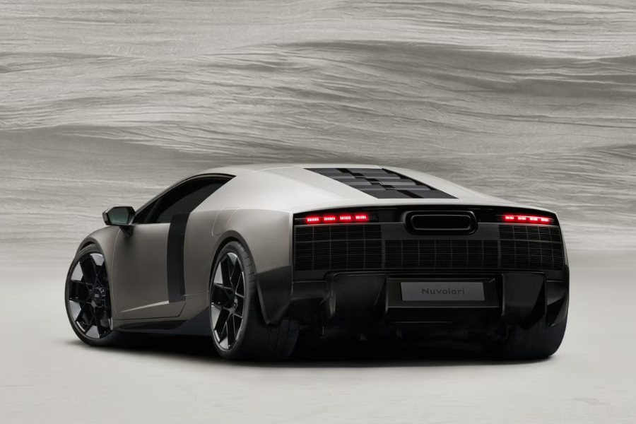 bulletproofauto's tweet photo. Audi promised all-electric by 2026. Instead it revealed the Nuvolari: a 10,000-rpm V8 that out-runs its own Lamborghini sibling. 499 units, most powerful Audi ever. Right call, or a promise broken? 

#AudiNuvolari https://t.co/eNsE56PRsu
