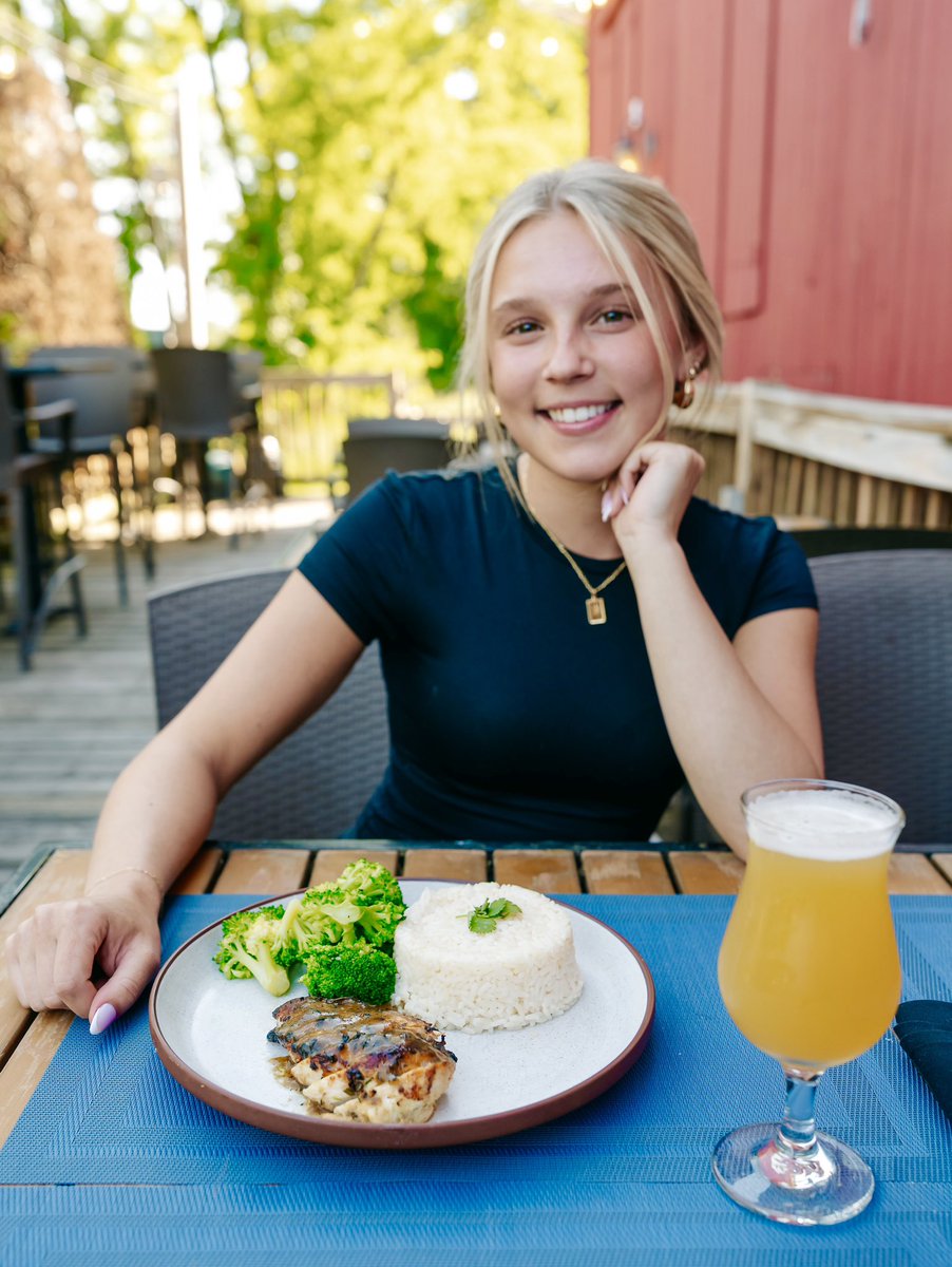 Steampub's tweet photo. Our Rosemary Garlic Chicken is served with cilantro lime rice, sautéed broccoli, and finished with a rich roasted chicken jus. The perfect balance of seasonal comfort and freshness, now on special at Steam Pub! 🚂 https://t.co/3AytIJDBYK