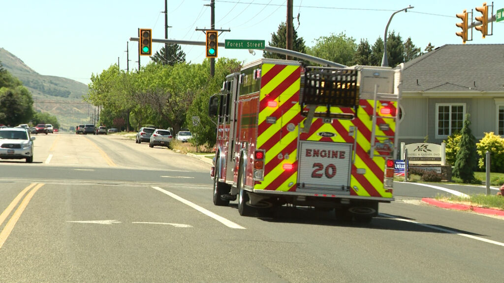 KSL5TV's tweet photo. Have you ever been stuck at a red light, just wishing it would turn green at your whim? In Brigham City, firefighters and paramedics now have a way to do exactly that.

Learn more: https://t.co/ZRL2D11hTy

🎤 + 🖊️ + 📷: Alex Cabrero, KSL https://t.co/vLfPOUPx04