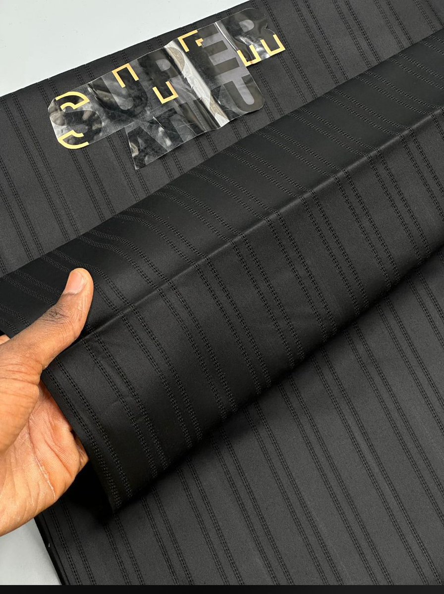 gidantextile's tweet photo. Swiss Atiku 

        ✂ 8,000 Per yard 

                            Kano https://t.co/l7OchPqXkq
