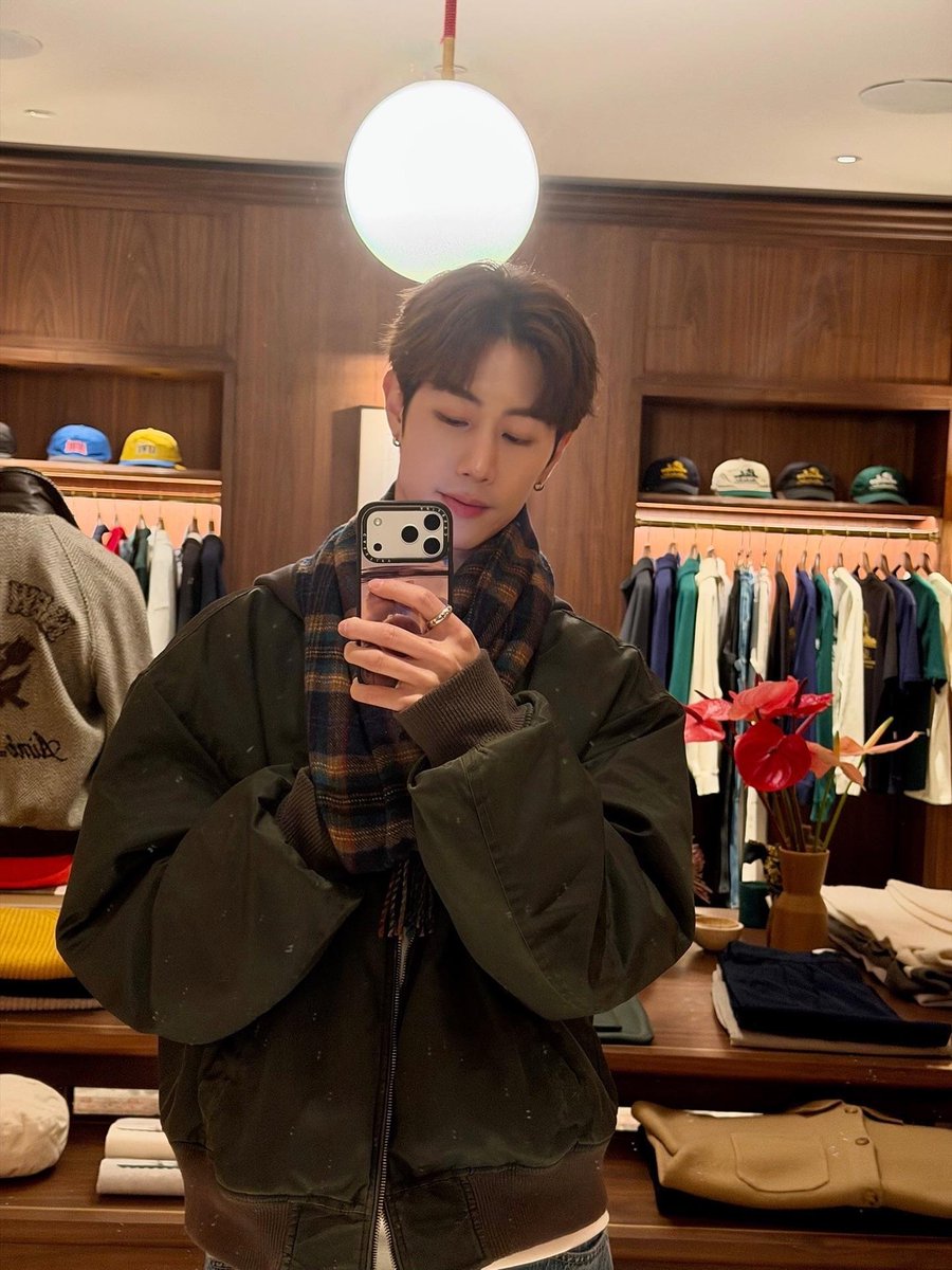 Mark Tuan Silhouette ยิ่งใหญ่ เกรียงไกร มาร์คต้วน tweet media