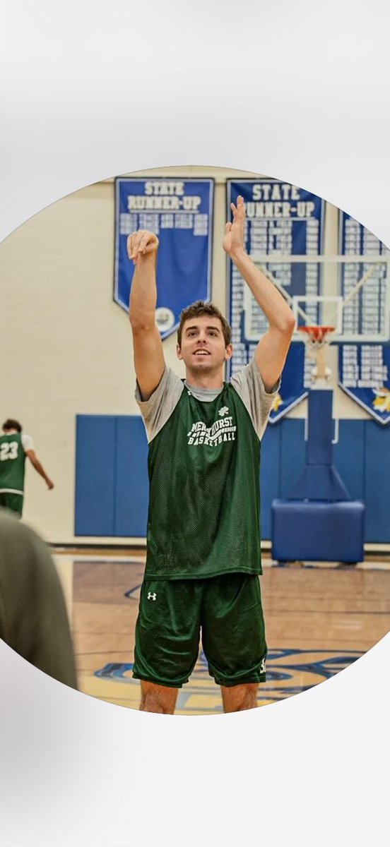 MJ_25_715's tweet photo. Very proud of this young man…one of all-time greats at Hazleton Area…amazing career @HurstMBBall …now moves to sidelines…will be great coach because he loves and knows the game
@jplanutis6 
#ProudCoachMoment https://t.co/znVGubqgWD