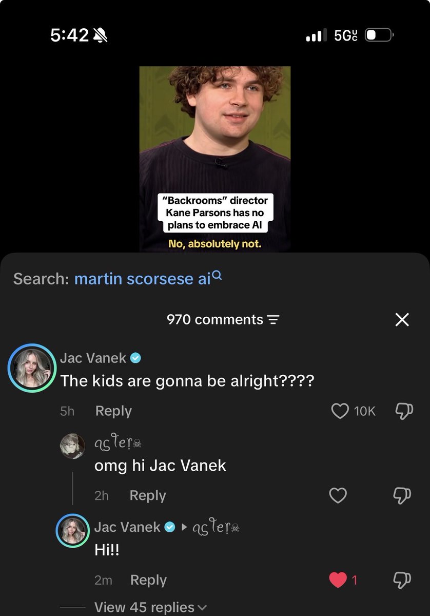 tackz4snackzz's tweet photo. now I can say I’ve interacted with Jac..?😭 https://t.co/YiuXIpte8J
