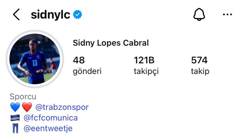 zeu tweet media