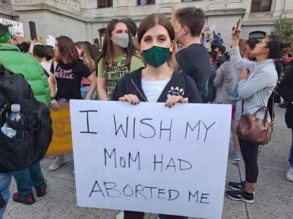 Anti Woke Memes tweet media