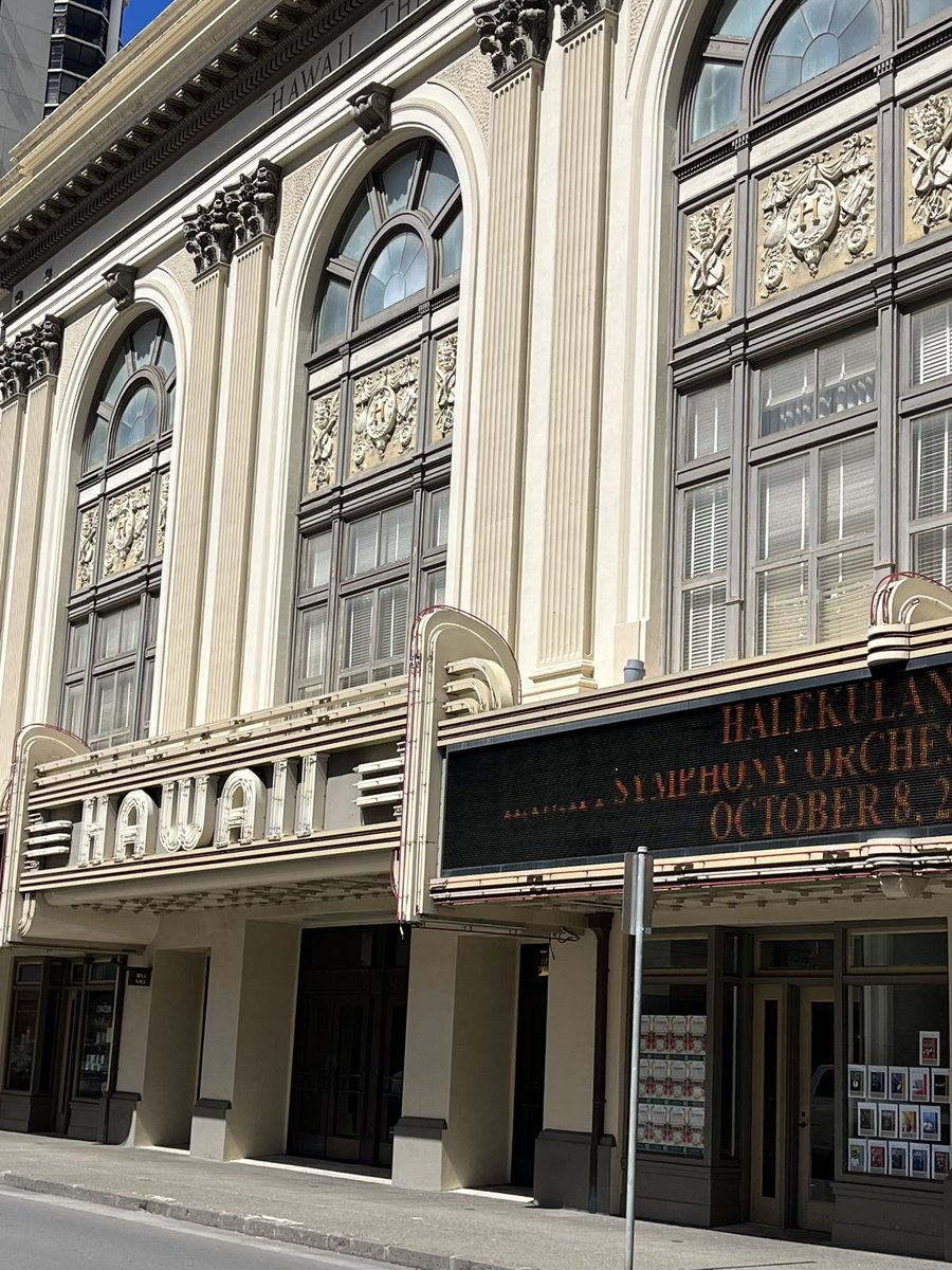 cookie370421's tweet photo. ɢοοפ ́☀ʍοɾɴíɴɢ ❣
#hawaiitheater https://t.co/jhavzwxA9m