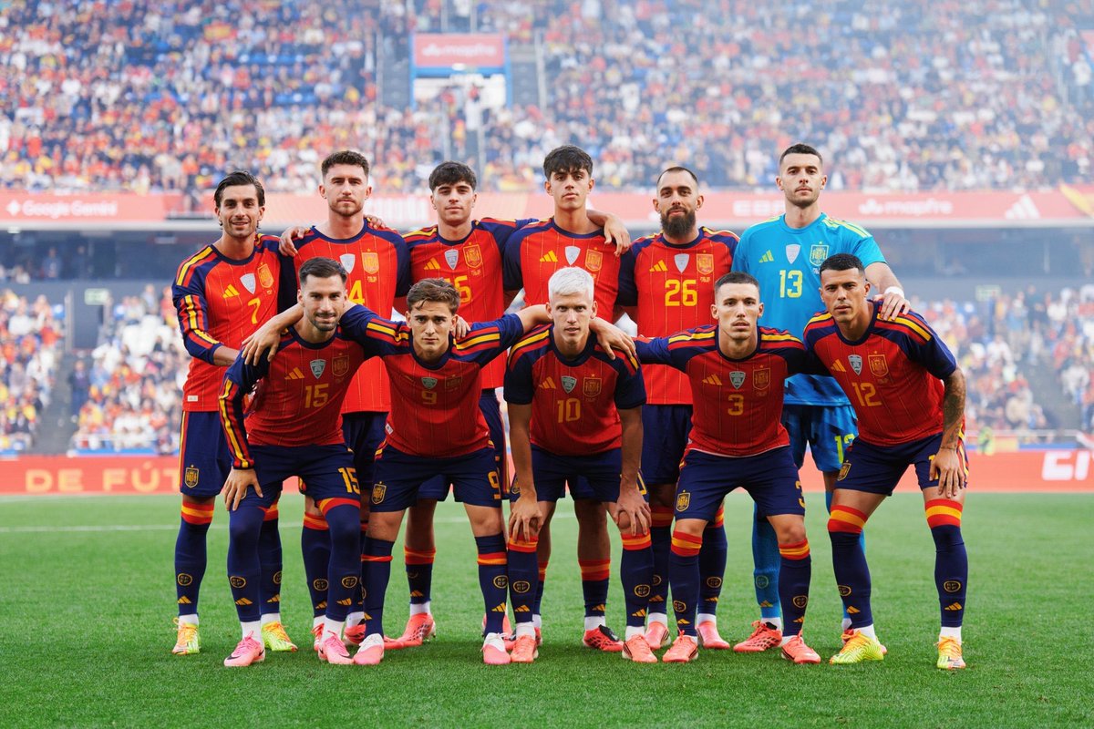 BRC_ae's tweet photo. 🇪🇸 إسبانيا 1-1 العراق 🇮🇶 

بدأ خوان غارسيا المباراة ولعب 73 دقيقة.

بدأ فيران توريس المباراة كقائد ولعب 45 دقيقة، وسجل هدف.

بدأ غافي المباراة ولعب 59 دقيقة.

بدأ بيرنال المباراة ولعب 59 دقيقة.

بدأ أولمو المباراة ولعب 45 دقيقة، وصنع هدف.

دخل إيريك غارسيا كبديل ولعب 45 دقيقة. https://t.co/9e54hZ47SN