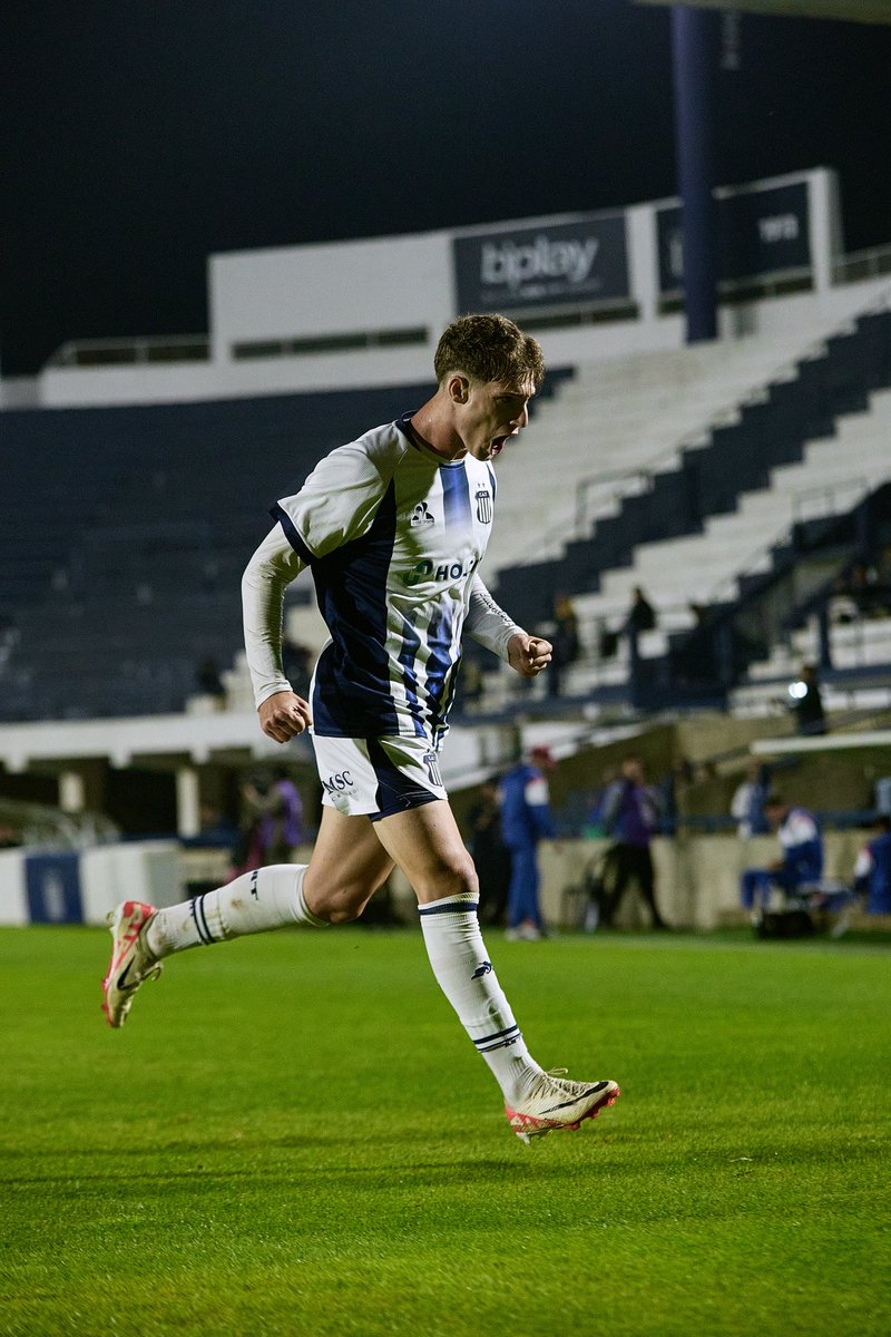 la1913com's tweet photo. ⏰Final del primer tiempo en Reserva. 

#Talleres le gana 2-0 a Argentinos Juniors gracias a los goles de Matías Cáceres y Sebastián Corradi. https://t.co/1aZD81T1dY