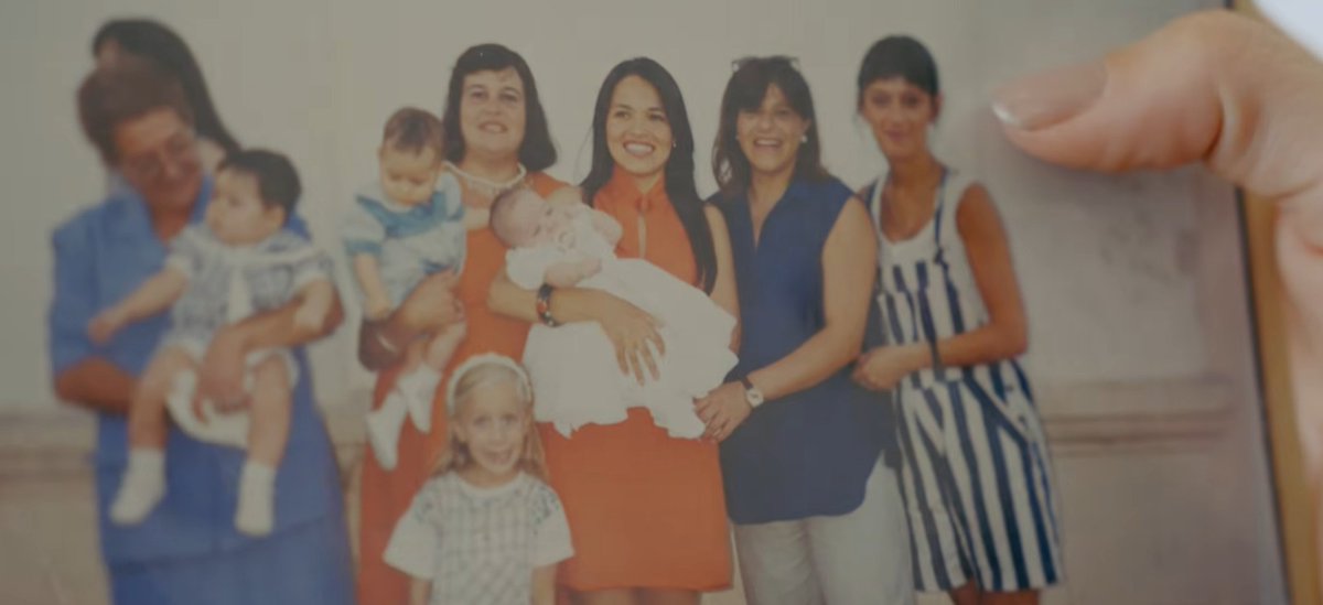dsva_1513's tweet photo. La face card de la mamá de Emi
Dios! 💋 https://t.co/E0OaMJd0BF