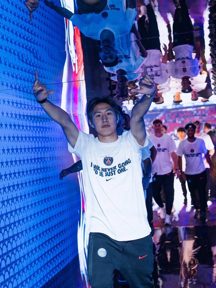 FARATA0's tweet photo. ๐จ้ขๅฟ๐จ
๐ซ๐ทPSGใคใฌใณใคใณใฏใขใฌใใผใ๏ผ๐ช๐ธATMใใฃใฌใฏใฟใผ๏ผใฎๆๅชๅ
ใฟใผใฒใใใฎไธใค
PSGใใใใ่ช็ฅใใฆใใใใ้ธๆใใใใๆใใงใใใ
PSGใฏไปใๆๆกใๅใๅ
ฅใใ้ๆพ็ใชๆ
ๅบฆใๅใฃใฆใใใ
ใใกใใPSGใๆๅใใใใจใใฆใ๐ช๐ธATMๅดใฏ็ธๅฝใชๆฐดๆบใฎๆ่ณใๆฑใใใใใใจใๆฟ็ฅใใฆใใใ
ๅฝผใฎ่ฟใๅ
ฅใใฏ้ๅฝใใขใผใซ่ซๅคงใช่่กใใใใใใ ใใใ
ใใใ๐ฐ๐ทใใขใผใฎ้ฒ่กใฎๆ็กใจ้ขไฟใชใใคใฌใณใคใณใ่ฟใๅ
ฅใใใฎใ๐ช๐ธATMใฎๅธๆใ
#KFA
๐จ๊ด์ฌ๐จ
๐ซ๐ทPSG ์ด๊ฐ์ธ์ ์๋ ๋ง๋(๐ช๐ธATM ๋๋ ํฐ)์ ์ต์ฐ์ ๋ชฉํ ์ค ํ๋
PSG๋ ์ด๋ฅผ ์ธ์งํ๊ณ ์์ผ๋ฉฐ, ์ ์๋ค ์ญ์ ์ด๋ฅผ ์ํ๊ณ ์๋ค.
PSG๋ ์ด์ ์ ์์ ๋ฐ์๋ค์ด๋ ๊ฐ๋ฐฉ์ ์ธ ํ๋๋ฅผ ๋ณด์ด๊ณ ์๋ค.
๋ฌผ๋ก PSG๊ฐ ์ํฅ์ ๊ฐ์ง๊ณ ์๋๋ผ๋ ๐ช๐ธATM ์ธก์ ์๋นํ ์์ค์ ํฌ์๊ฐ ์๊ตฌ๋๋ค๋ ์ ์ ์ธ์งํ๊ณ ์๋ค.
๊ทธ๋ฅผ ๋ง์ดํ๋ ์ผ์ ํ๊ตญ ํฌ์ด์ ๋ง๋ํ ํฅํ์ ๊ฐ์ ธ์ฌ ๊ฒ์ด๋ค.
ํ์ง๋ง ๐ฐ๐ท ํฌ์ด ์งํ ์ฌ๋ถ์ ์๊ด์์ด ์ด๊ฐ์ธ์ ๋ง์ดํ๋ ๊ฒ์ด ๐ช๐ธ ATM์ ๋ฐ๋.