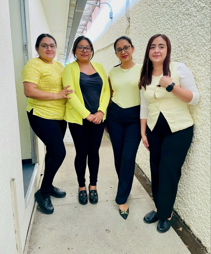 SespGro's tweet photo. 💛 Portamos amarillo como símbolo de transparencia, integridad y combate a la corrupción.

#AccionesQueTransforman #CeroTráficoDeInfluencias 
#GuerreroTransparente #SESESPGuerrero https://t.co/BEpwh9hMnM
