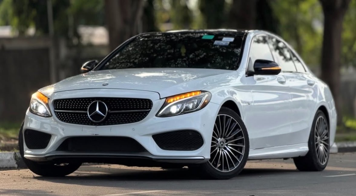 DaggashAutos's tweet photo. MERCEDES-BENZ C43 ///AMG
Foreign used 2017 Model Bucket Seats
Original duty ☑️
🏷️✨✨
📍Abuja https://t.co/S122fHKqhm