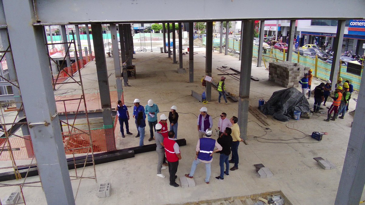 MIT_Ecuador's tweet photo. #Manabí | La construcción de la Plaza Memorial San Gregorio, presenta un 52% de avance de trabajos.

✅ Inversión de USD 8.5 millones y pronto será una realidad gracias al trabajo conjunto del MIT y el GAD de Portoviejo.
✅ Gerardo Giler, subsecretario zonal 4, el director distrital Tony Quiroz, y el gerente de Reconstrucción, Derinson Romo, visitaron los trabajos del proyecto Plaza Memorial para verificar avance.