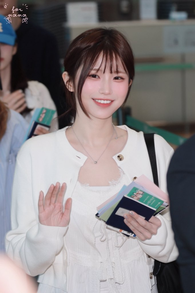 shynana99's tweet photo. 260605 HQ

🫶🏻🫶🏻🫶🏻

#송하영 #SongHaYoung
#프로미스나인 #fromis_9 https://t.co/fiOzCky7cF