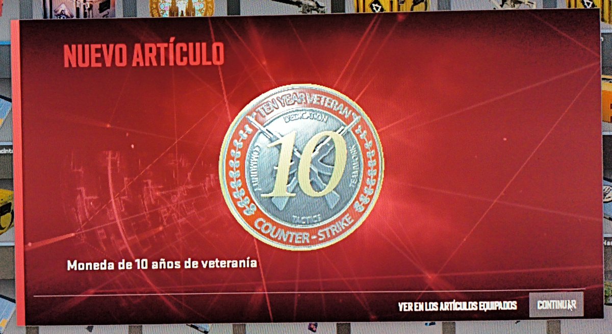 Atlas_Rene's tweet photo. Las cosas que me pasaron en 10 años. Qué locura, llegué a estar con vida para recibir la moneda de 10 años veteranía en CS2 https://t.co/lT30cdtXpO