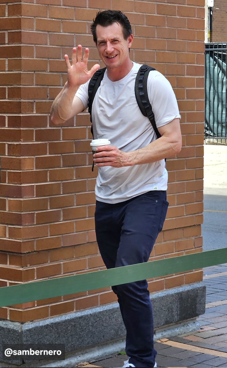 sambernero's tweet photo. Pic I took of Craig Counsell arriving at Wrigley Field today.
He shocked me as he called me by name. I didn't know he knew my name.
Just a little thing. but it made me feel good. The players call me Sam but never heard Craig say my name. https://t.co/Yd4Vo353fR