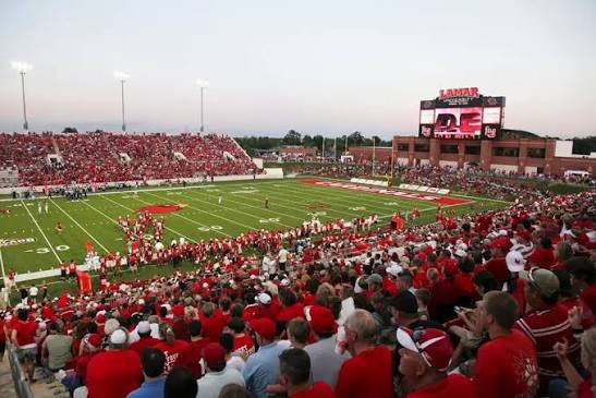 Isbell2028's tweet photo. After a great conversation with @Marshall_Reggie I’m blessed to receive an 🅾️ffer from @LamarFootball 
@twftraining @HeathNaragon @keenan_kitchens @coppellfootball @CoachRossomando @A_Wiley30 
@CoachDrewChrist https://t.co/9EFVTSiuP5