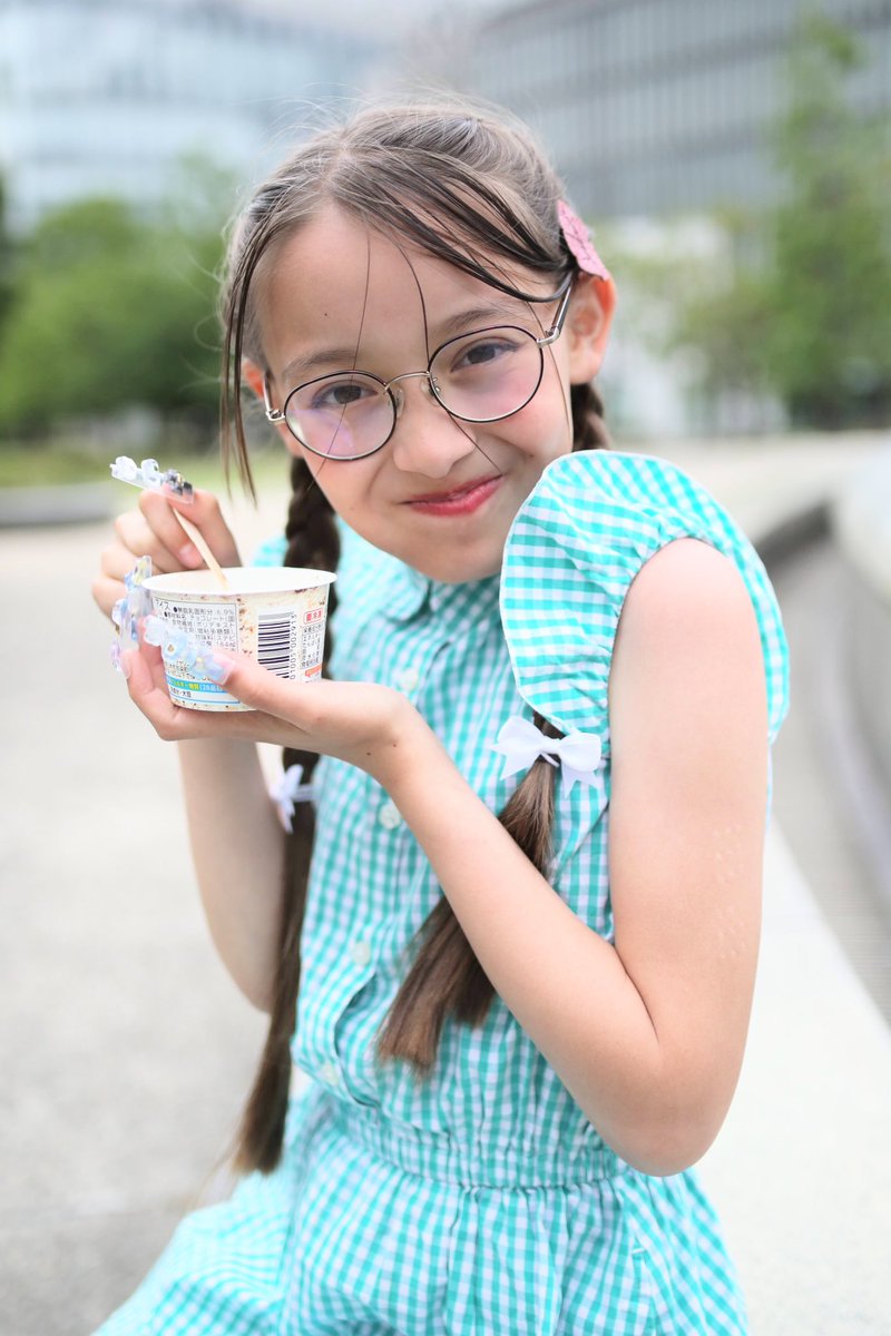 kumerou's tweet photo. 2026/5/24 
東京モデル撮影会 青海
#東京モデル撮影会
#topmodelschool
#LoveMeDo 
#みや ちゃん
@miya_miya3058

最近、定番のアイスとみやちゃんw https://t.co/mgzciC5aBC