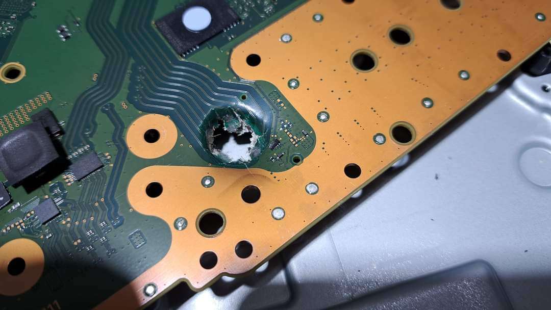 Albasloth's tweet photo. @calmboy2019 Think the only one that tops it was getting a ps5 with a bullet stuck in it cause he shot it. https://t.co/9mZ201LjLQ