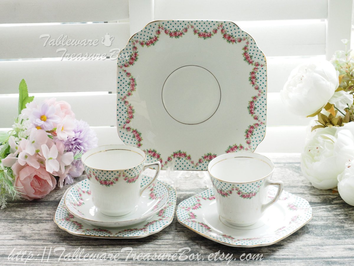 Karen_Tableware's tweet photo. England Bone China Tea Set
https://t.co/4syjq01vJw

#england
#afternoontea
#茶好連 https://t.co/Ww80rKyMzB