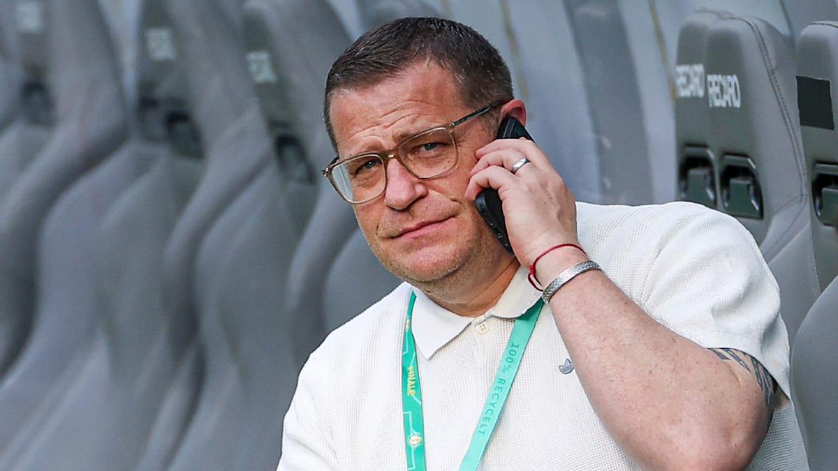 iMiaSanMia's tweet photo. A few members of the supervisory board have 'already given the thumbs down' to a potential contract extension of Max Eberl. Eberl will have to fight really hard to keep his job. The supervisory board will hold a decisive vote to decide Eberl's future during its next meeting at the end of August [@cfbayern, Bayern Insider]