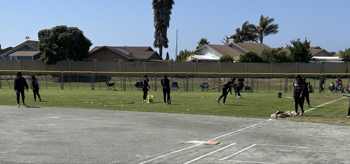 JohnJDevine's tweet photo. Monterey and Alisal set to play for spots in the NorCal softball finals in their respective divisions https://t.co/pS5adYstcd