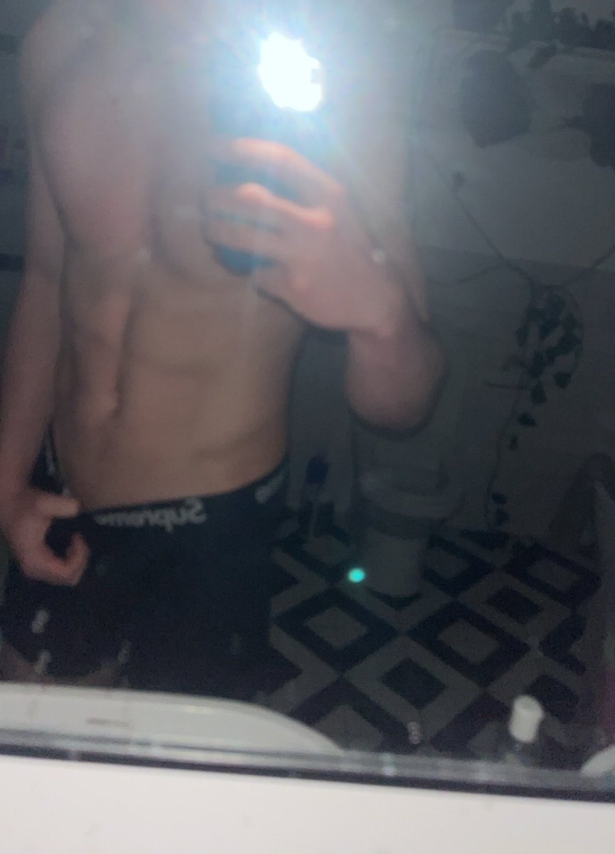 Roblox4L1f3's tweet photo. Hi #esex #horny #dahoodian #dahood #nsfwtwtًً #cnc https://t.co/aELNCfJTwG