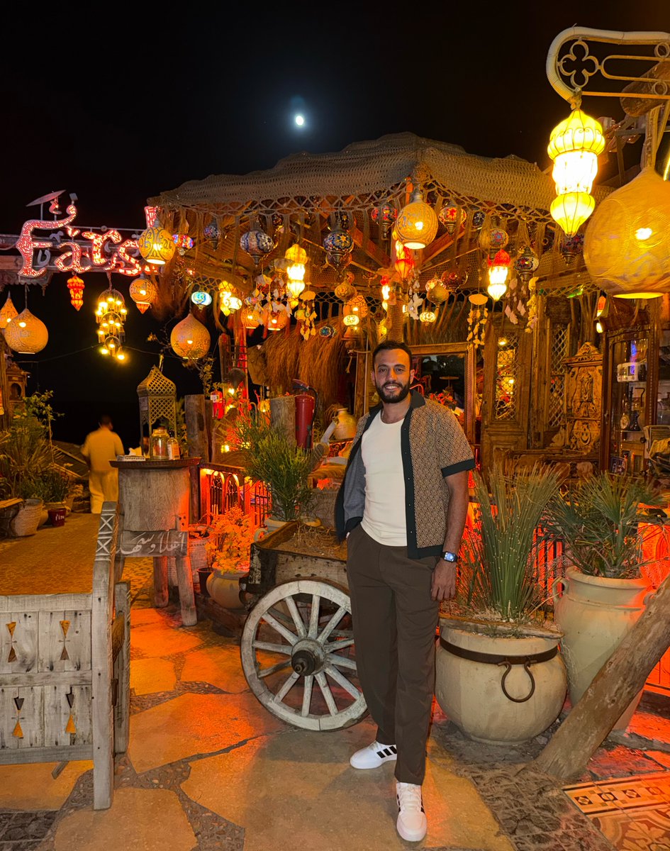 men3iem_sherief's tweet photo. It’s my birthday 🎈 🎂 🎁 https://t.co/79nGCwRHfZ