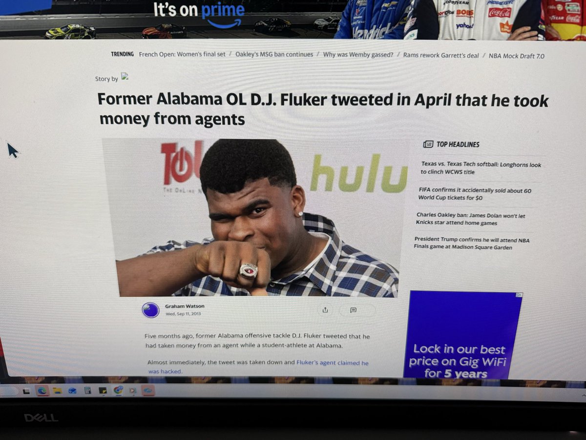 _Bigtwon's tweet photo. @Lauren_Chris @BiggerTen Saban was just so fkn powerful this went away right after it came out. https://t.co/FjvOLx62xS