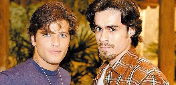 tracklist's tweet photo. Personagens LGBTQIAPN+ que marcaram a história das novelas brasileiras 🏳️‍🌈

#ThreadTracklist https://t.co/bKM4t4Z81s
