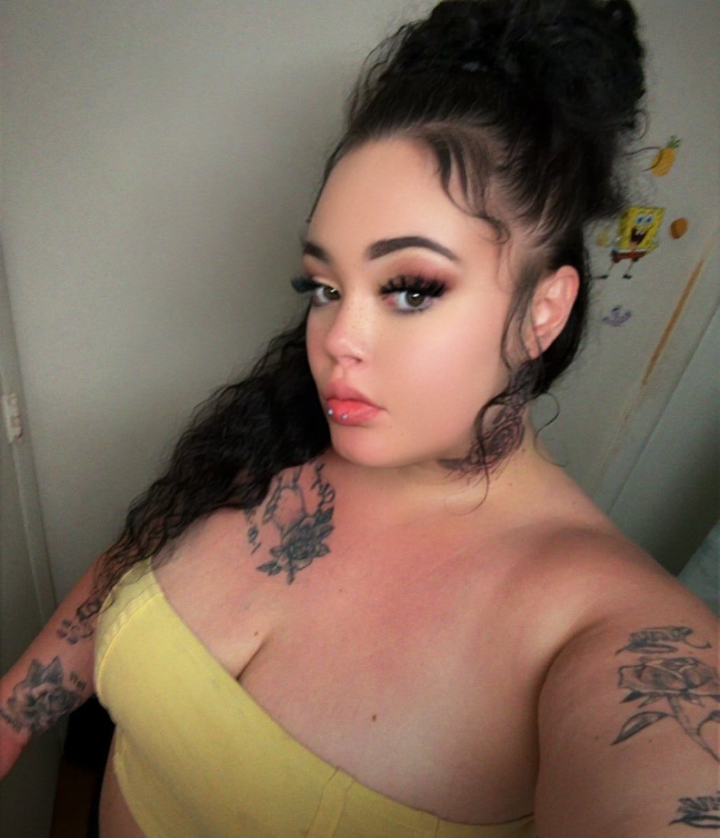 strawberibae's tweet photo. https://t.co/hxCLPsWslV