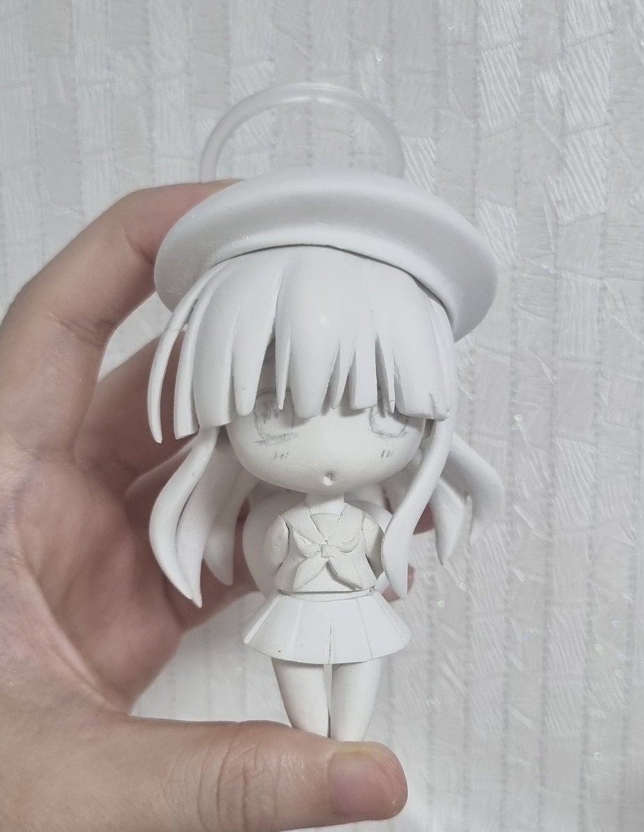 slime6758's tweet photo. ベレー帽の形をちょっと修正(片方がちょっと折れてる様に)して、前髪をもう少し整えてあげました。^^
まだまだ少しずつ調整しないとですが、結構好みの感じになりました。^^

#ブルアカ
#ブルーアーカイブー 
#正実モブ
#블루아카 
#블루아카이브 
#정실모브 https://t.co/3yBFOdimOp