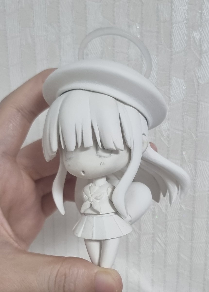 slime6758's tweet photo. ベレー帽の形をちょっと修正(片方がちょっと折れてる様に)して、前髪をもう少し整えてあげました。^^
まだまだ少しずつ調整しないとですが、結構好みの感じになりました。^^

#ブルアカ
#ブルーアーカイブー 
#正実モブ
#블루아카 
#블루아카이브 
#정실모브 https://t.co/3yBFOdimOp