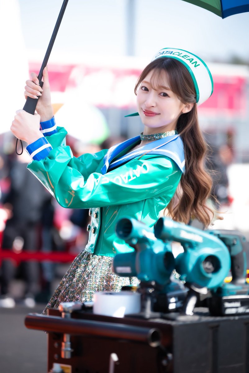 ayumin_hr's tweet photo. おはだよ☺︎
いよいよS耐24時間レース🏁✨
私たちは明日からですが今日は12:10より予選が行われます！

2号車の応援よろしくお願いします💚💙
後ほどスケジュールアップします！

▫️live timing
https://t.co/R6hgYRJe0m
▫️S耐カード
https://t.co/XLHkEqmBXW
▫️S耐TV
https://t.co/fdjjJ7dsjk https://t.co/TqEeVVaeQi