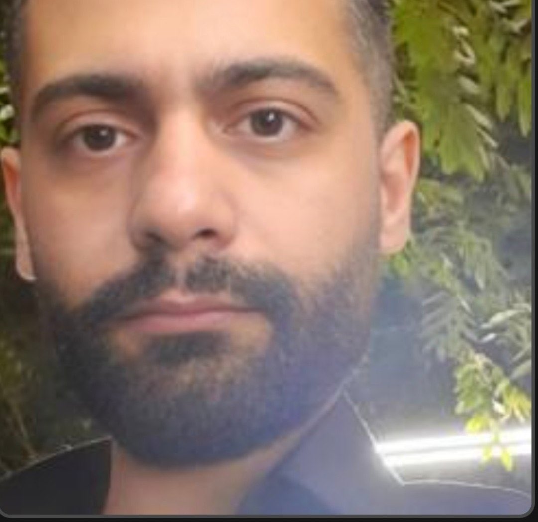 Taraaaamn's tweet photo. @Persianshahh فرزند ایران و جان فدای میهن 

#آرمان_عابد_مقامی https://t.co/BpDixj6s0x