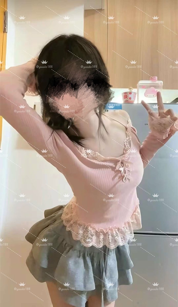 yuuuulo188's tweet photo. 『狩猎陷阱』
背德反差母狗张晓凌上贡好闺蜜沈静婉🖤
一个比较闷骚一个比较活泼的姐妹花，
上贡闺蜜羞辱评价还要反差比谁更骚～雌竞母婊本性一览无遗🖤建议每个丧志婊子学习巩固雌竞技巧呢，上贡，自毁，胁迫总比一个劲发情扣自己的烂肉废穴什么的有感觉吧
#羞辱 #母狗 #母人 #送死  #反差 #婊子 #雌竞 https://t.co/4RgaDJhhbl
