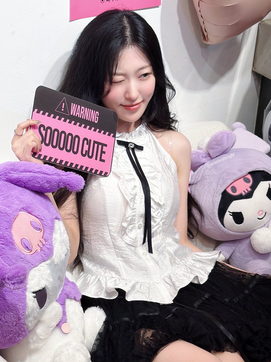 seanwithlight's tweet photo. 260604 인간체리 예리미 생일축하해💜🍒

#Choerry #최리 #ARTMS #아르테미스
#CUTEmergency64 #경고_귀여움출몰주의 https://t.co/7kAc63g2jY