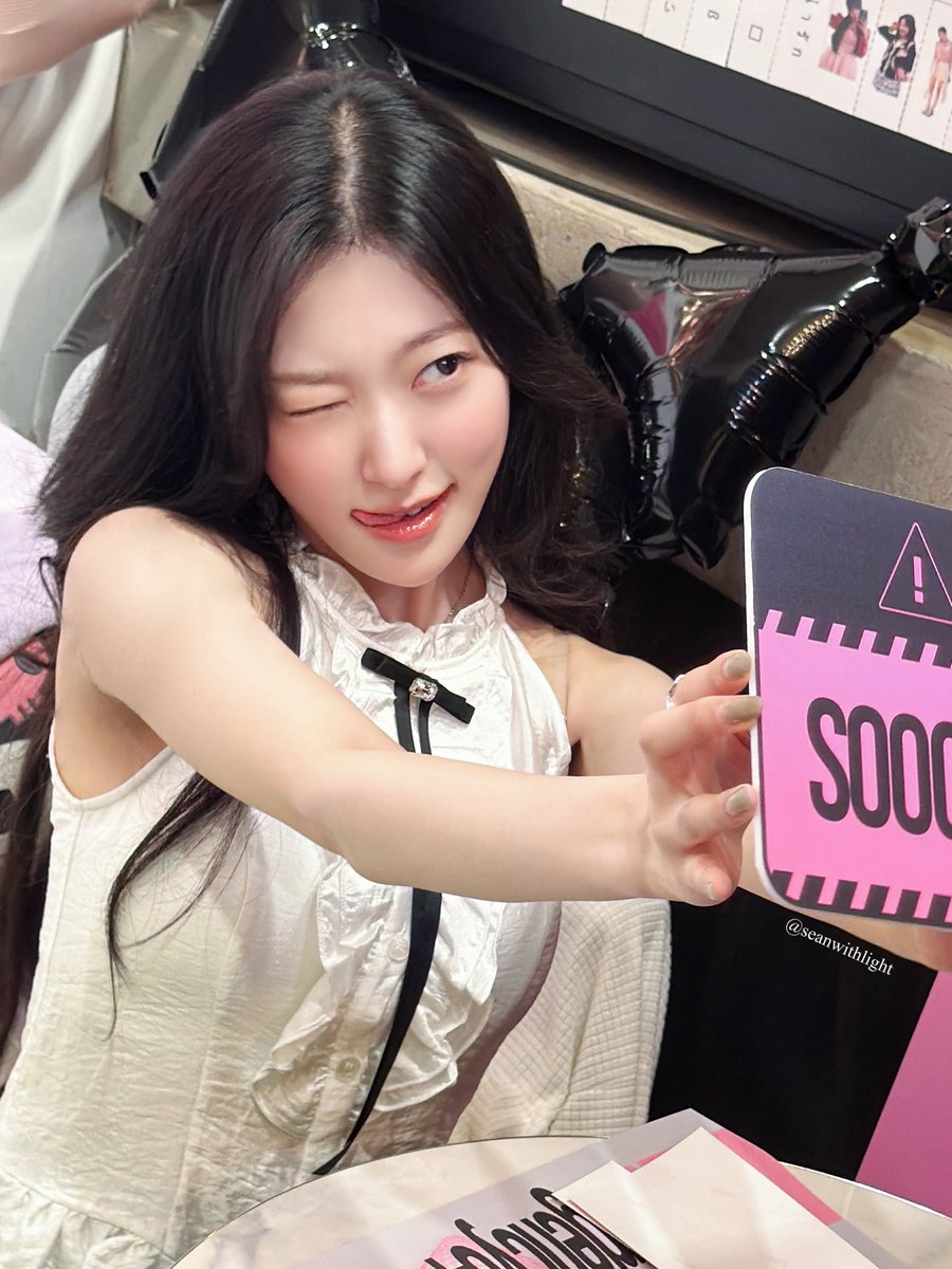 seanwithlight's tweet photo. 260604 인간체리 예리미 생일축하해💜🍒

#Choerry #최리 #ARTMS #아르테미스
#CUTEmergency64 #경고_귀여움출몰주의 https://t.co/7kAc63g2jY