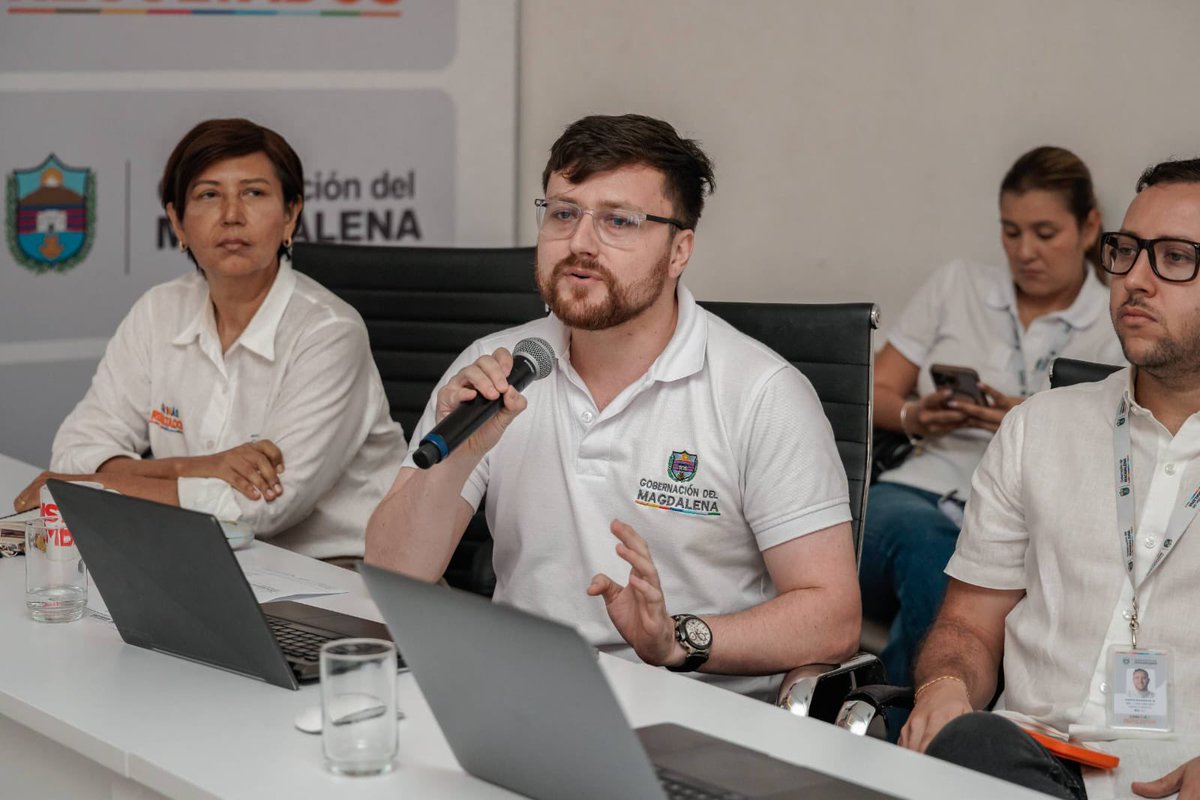 MagdalenaGober's tweet photo. Proyecto del Tren Regional del Caribe avanzó sobre rieles en la mesa técnica celebrada con la participación de la gobernadora Margarita Guerra.

La Gobernadora Margarita Guerra participó en la mesa técnica desarrollada con las gobernaciones del Atlántico y Bolívar, Findeter… https://t.co/TaEfOX5dL0
