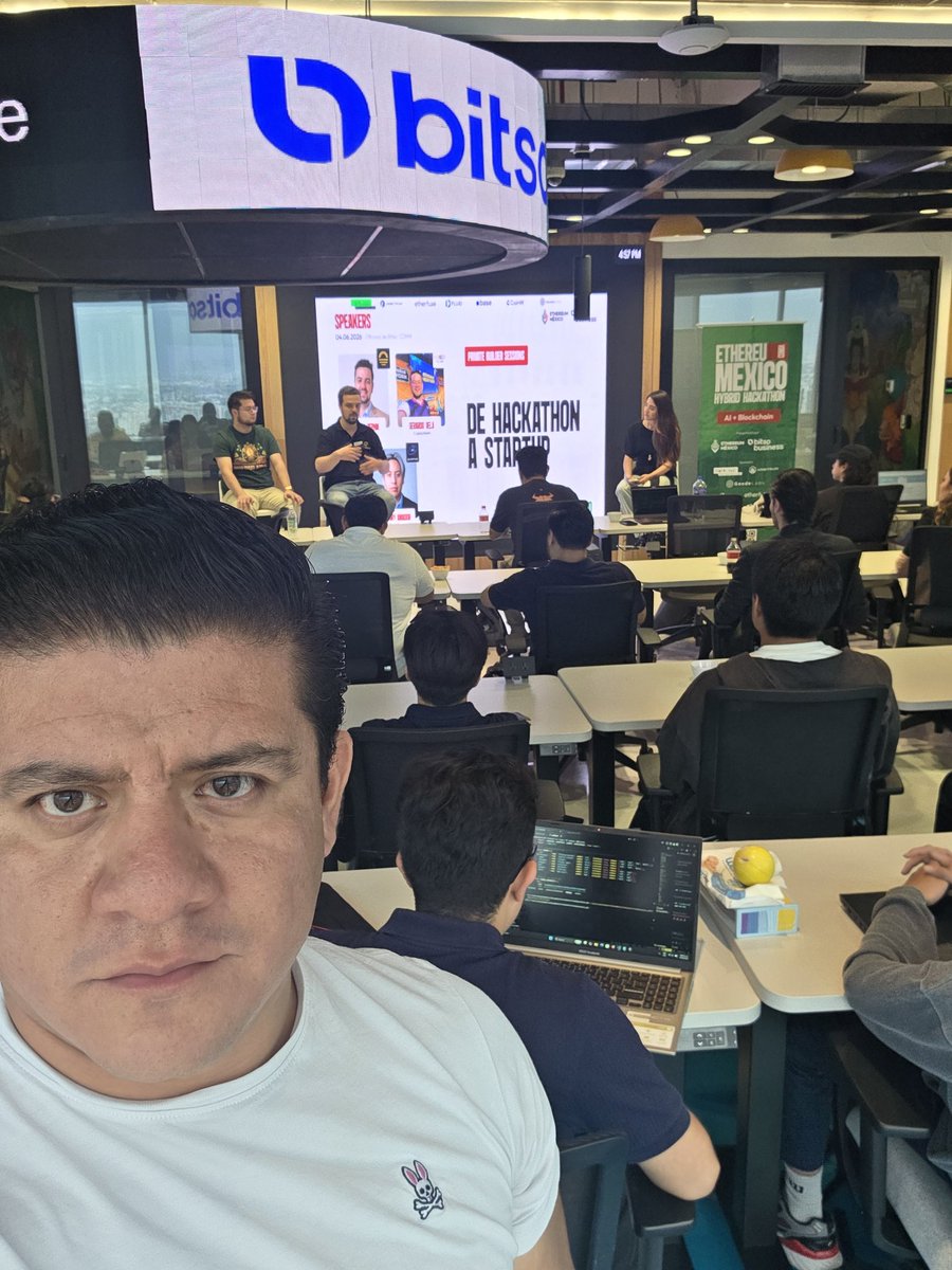 Hack3dd6's tweet photo. Never give up, "Private Builder Sessions" @ethereum_mexico @Bitso https://t.co/IiHfLK8Tag