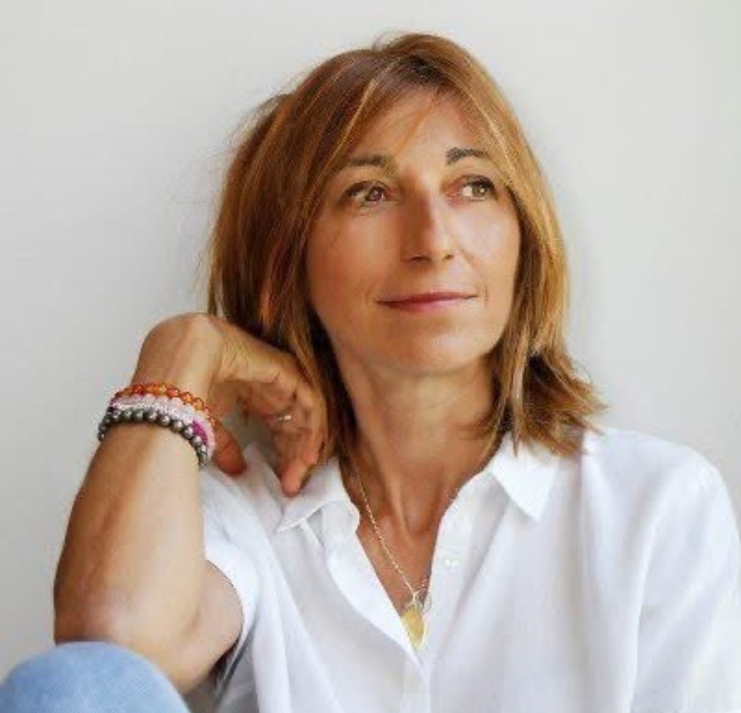 Christ24Intern's tweet photo. 🌐🇺🇳🌍🌎ALERTE
🚨🚨🚨
💥💥💥II FAUT RECONNAÎTRE SANS FAUX-FUYANT QUE :
- Christine Cotton est une grande résistante dans cette GUERRE MONDIALE contre les peuples,
 - Christine Cotton a payé très cher son engagement pour la vérité, 
- Christine Cotton savait les risques qu'elle prenait mais n'a pas reculé, 
Christine Cotton est maintenant au sommet du Panthéon des résistants.

En somme,  Christine Cotton mérite des hommages à travers le monde des résistants !!

💥Pour être toujours bien informé, Suivez-nous avec nos partenaires :
X (Twitter) : @Christ24Intern
X1 (Twitter) : @Christ24Intern3
X2 (Twitter) : @InfosIntern
Canal Telegram :
https://t.co/YpNRdVN3ES
Truth Social: @Christ24Intern1