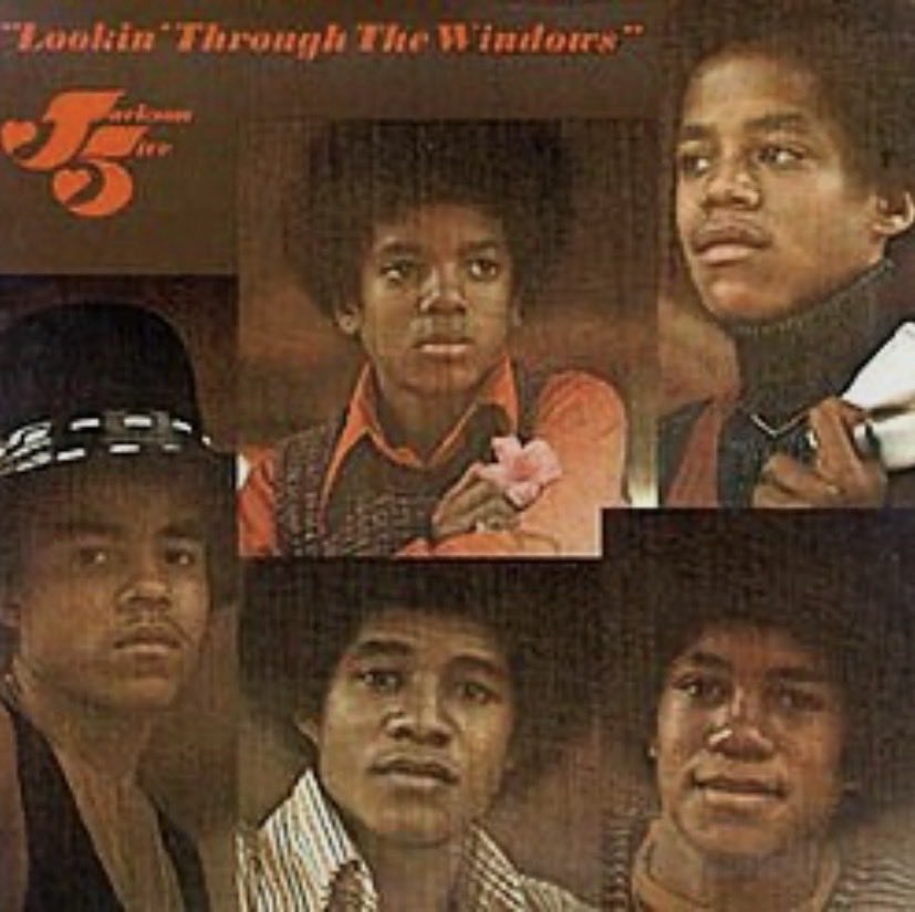 AzureLexin9jet's tweet photo. The Jackson 5 came back with Lookin’ Through the Windows in 1972 🪟🕺🏽✨

The title track became one of the group’s biggest hits of the early ‘70s and showed a softer, more emotional side of the brothers’ sound 🎶💫

Rare fact: a young Michael Jackson was already helping shape vocal arrangements in the studio at just 13 years old 😮🎤 His ear for harmonies and emotion was already standing out way before his solo superstardom. 👑