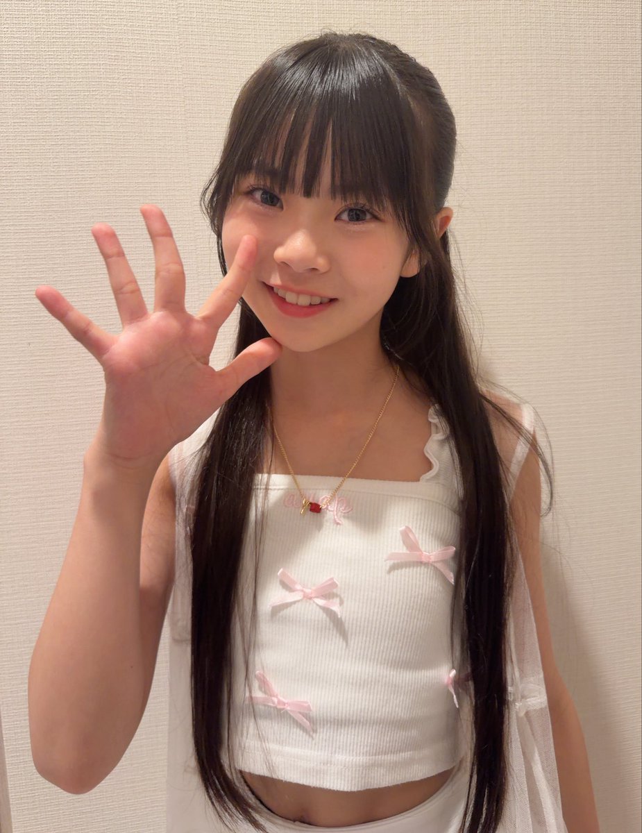 maikawa_yuno's tweet photo. おはぴの🦄🍭
金曜日🩷今日も頑張ろう🥰
いってきまーす👋 https://t.co/JTXj4Jeo70