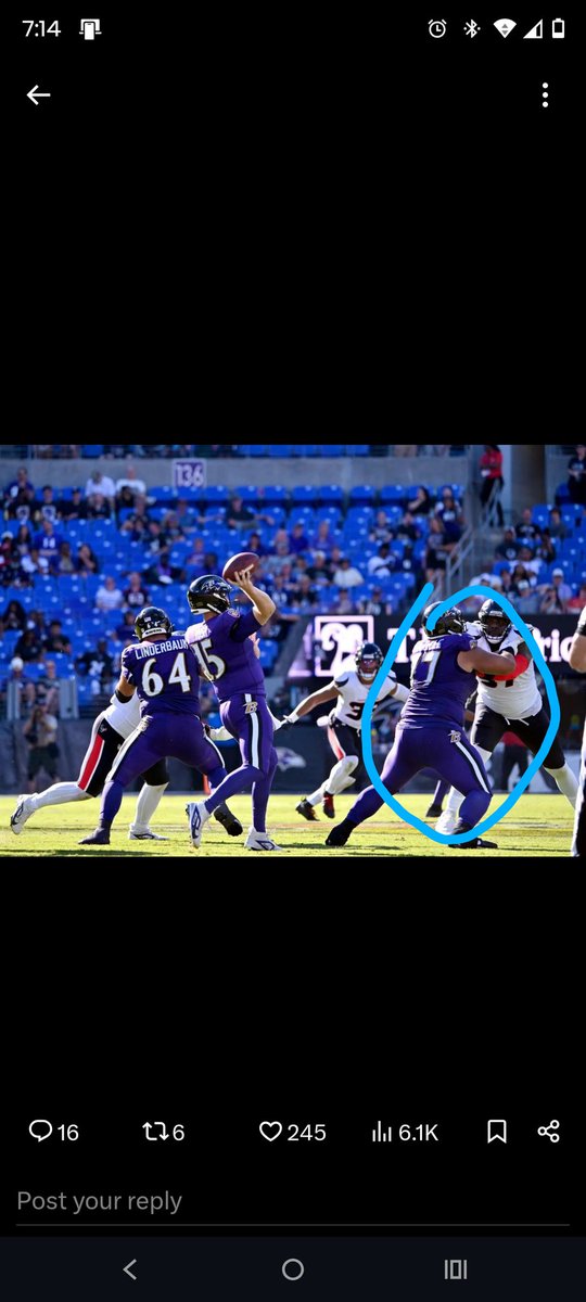 drdefense52's tweet photo. @Jackson_Muse @ObservingsS My God he made contact with a defender. https://t.co/FWqbJaEtAR